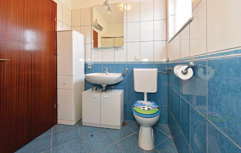 Отель Apartman Palme Шибеник Экстерьер фото
